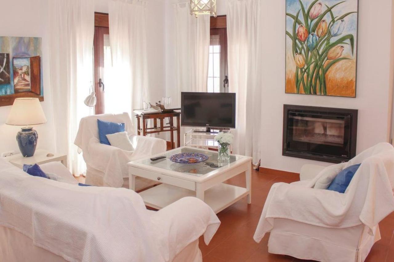 Fuentezuelas Pool Villa Sayalonga Zewnętrze zdjęcie